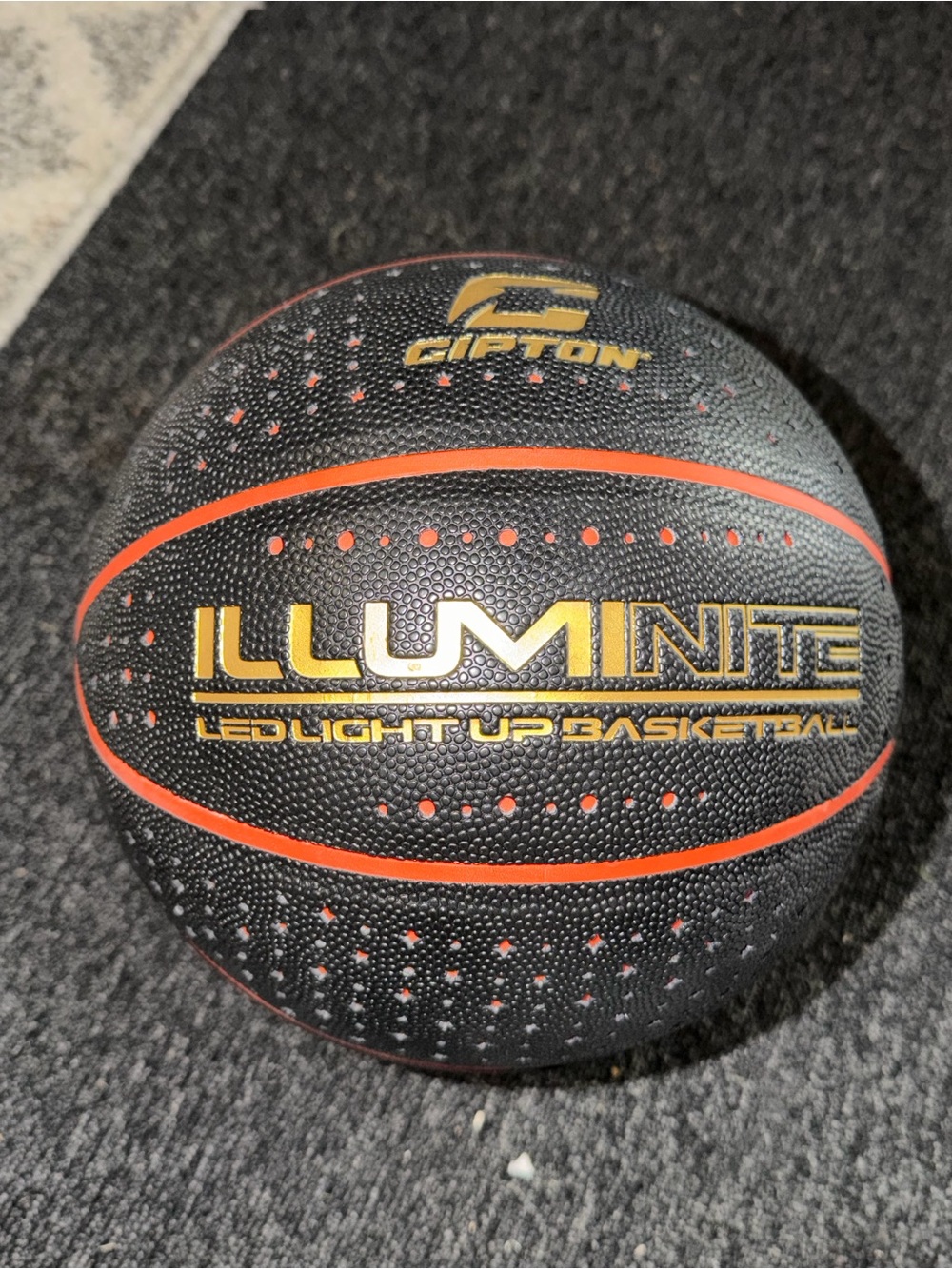 Cipton Illuminated Light Up Basketball Brand New Never Used Outdoors Sports Gear